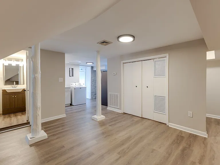 2313 Sunset Pl — Photo 25