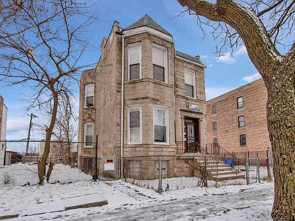 2nd image of 3517 W Van Buren St