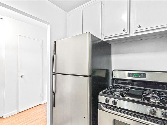 2nd image of 85-15 Main St #12B