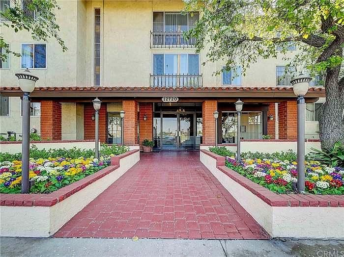 1st image of 12720 Burbank Blvd Unit 232