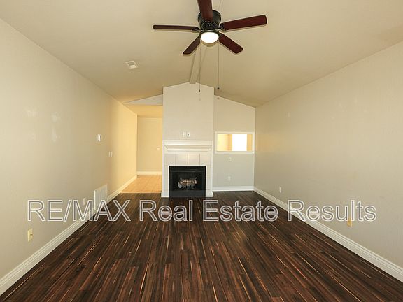 4th image of 50 Cheryl Cir