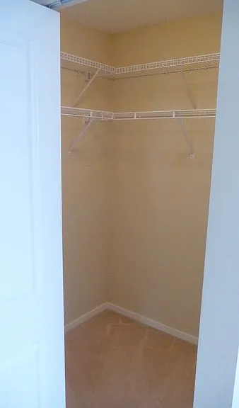 2289 Yukon Cres #1105 — Photo 13