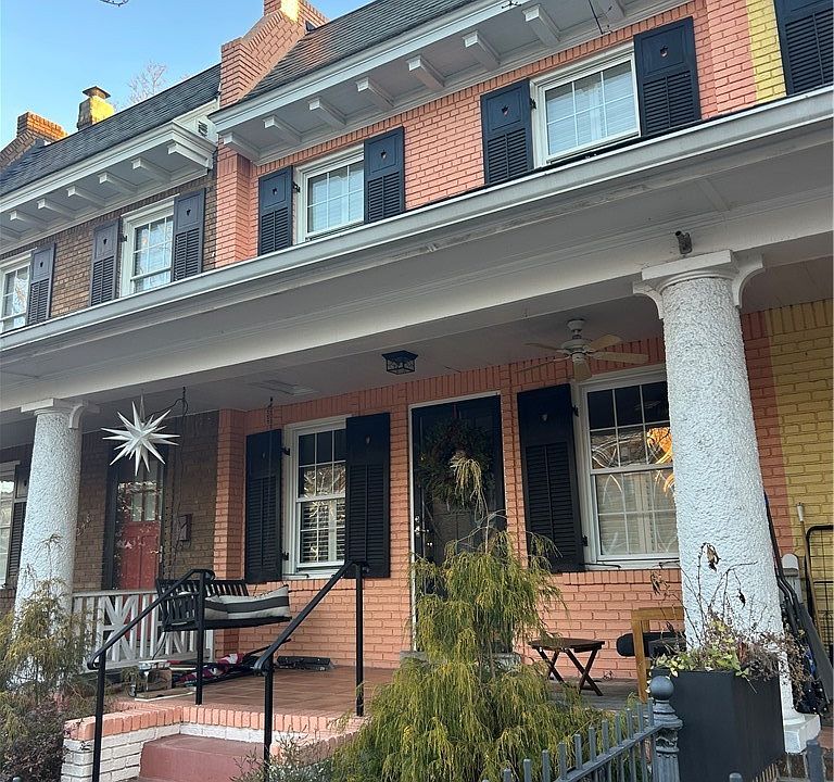 1st image of 2246 Park Ave