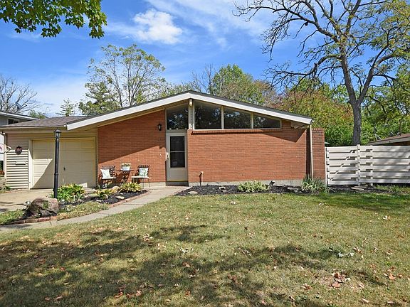 2nd image of 10964 Carnegie Dr
