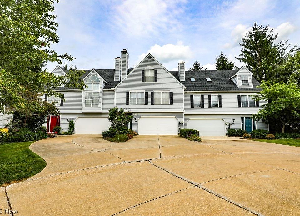 1st image of 908 Bristol Ln