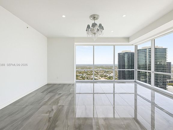 3rd image of 1425 Brickell Ave APT 45C
