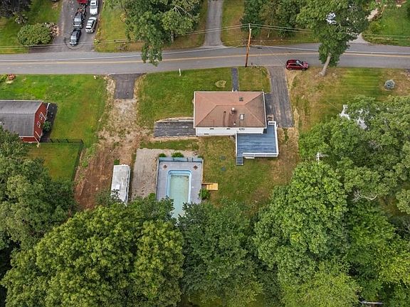 5th image of 320 Mason Road Ext