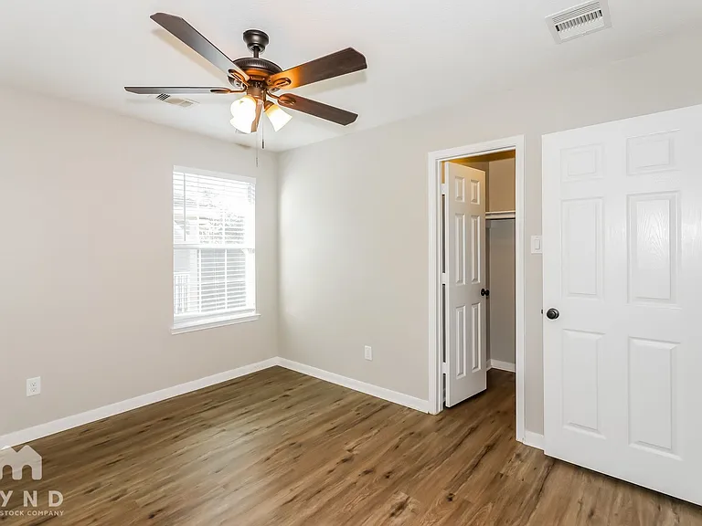 11018 Tipton Oaks Dr — Photo 12