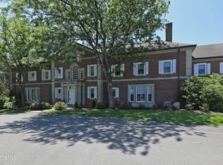 200 Old Stockbridge Rd #Va-6, Stockbridge, MA 01262