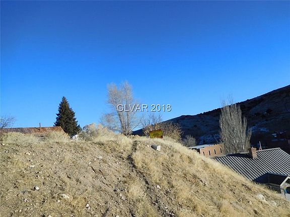 3rd image of 100 Sadler Ln