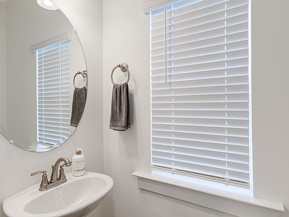5th image of 2703 Bloomsbury Ln