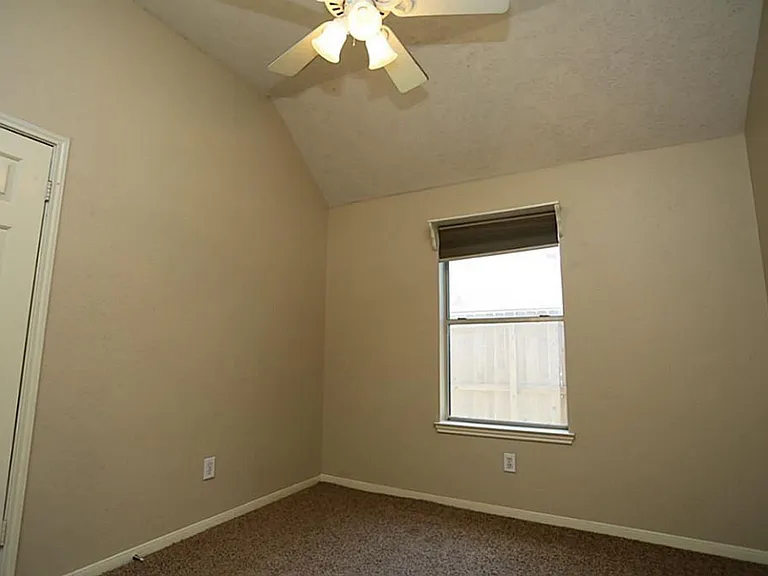 1718 Calmar Dr — Photo 18