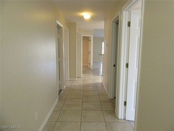 3rd image of 2117/2119 Fairway Dr