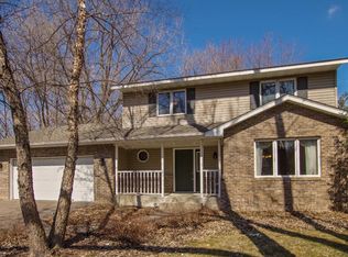 829 Palm Ct E, Maplewood, MN 55109
