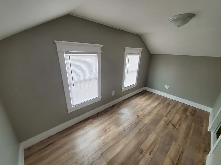 208 W Candise St — Photo 21