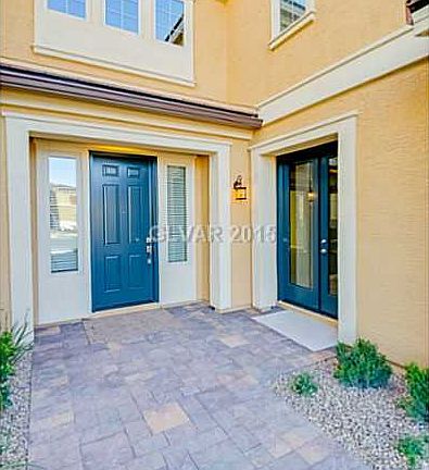 3rd image of 941 Rock Ledge Ct