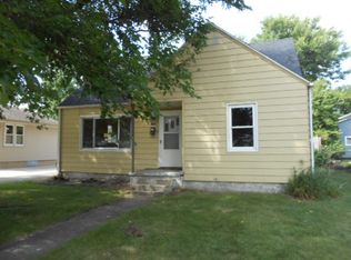 2210 E 3rd St, Mishawaka, IN 46544