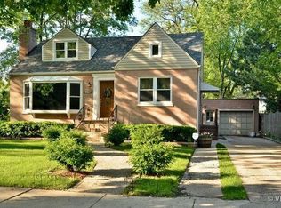 6609 N Caldwell Ave, Chicago, IL