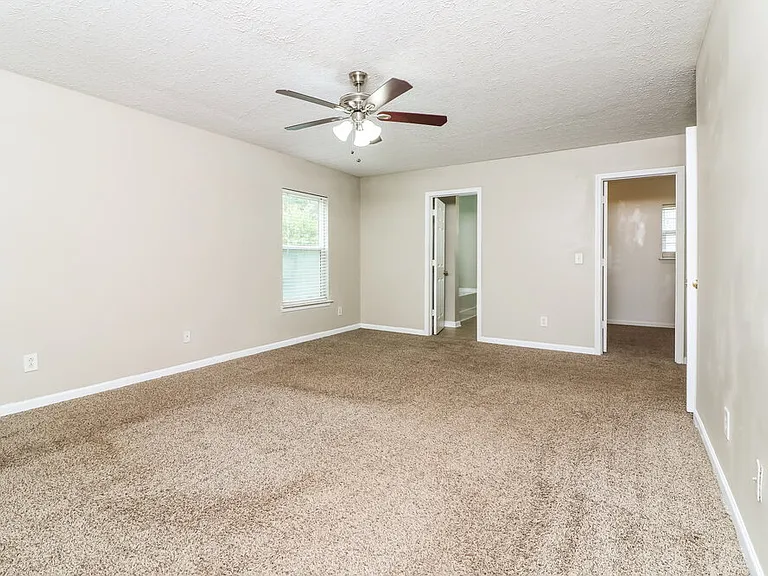 130 Sugar Berry Pl — Photo 13