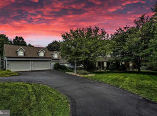 311 Skyport Rd, Mechanicsburg, PA 17050