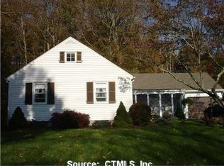 2 Longview Dr, Mansfield, CT 06268