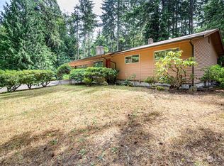 13205 SW 196th St, Vashon, WA 98070