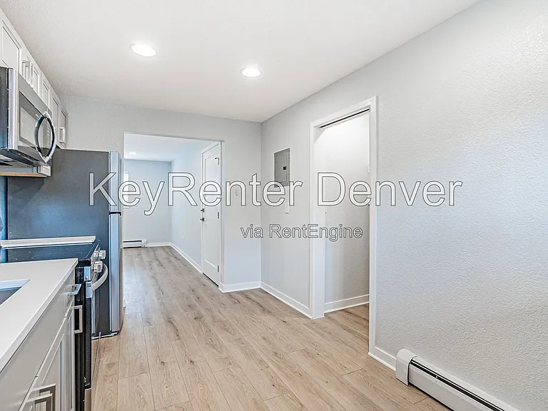 2356 S Linden Ct #B — Photo 12