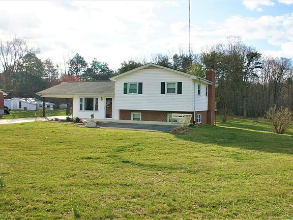 2nd image of 240 Lakeview Dr