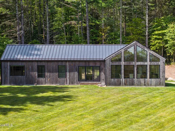 414 S Undermountain Rd, Sheffield, MA 01257