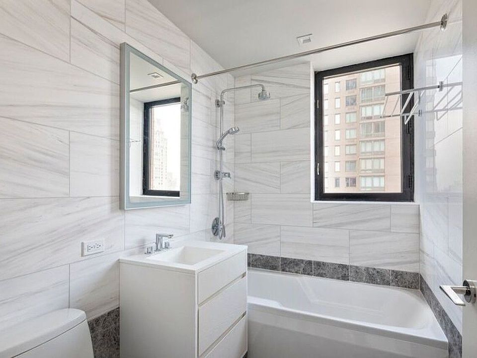 1st image of 1 Columbus Pl APT S36f