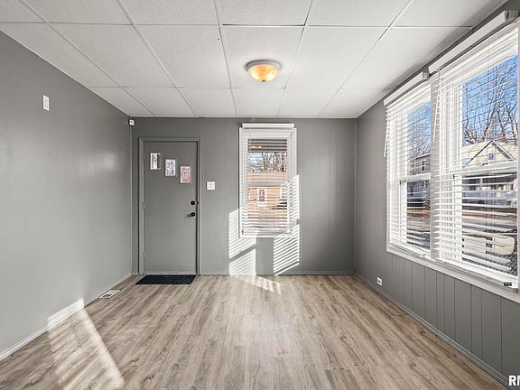 2nd image of 2827 S 16th St