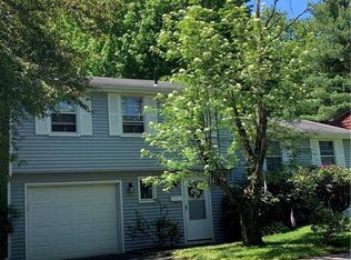 1 Blue Orchard Dr, Middletown, CT 06457