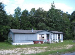 121 Avalon Cir, Seale, AL 36875