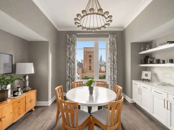 200 East 79th Street image 13 of 20