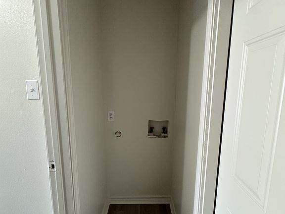3rd image of 1905 15th St #A