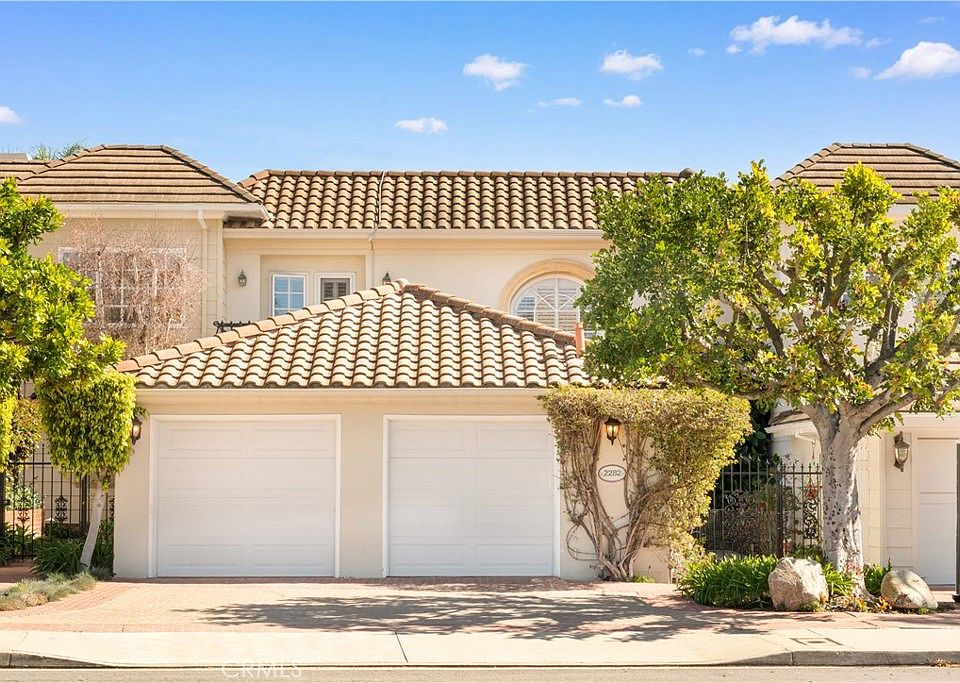 1st image of 2282 Canyonback Rd