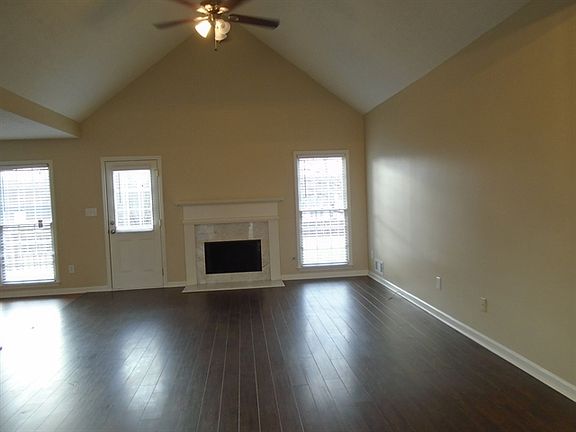 2nd image of 206 Summerford Pl #0