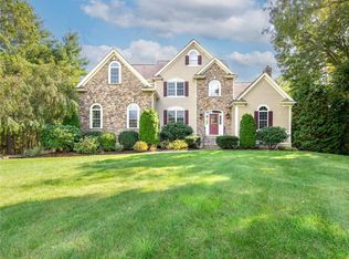 51 Reservoir Rd, Cumberland, RI 02864