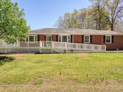 1055 Barnwell Rd, Spartanburg, SC, 29303