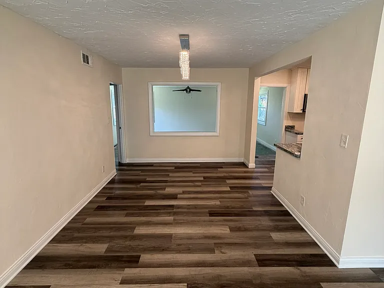 670 Hemlock Dr — Photo 6