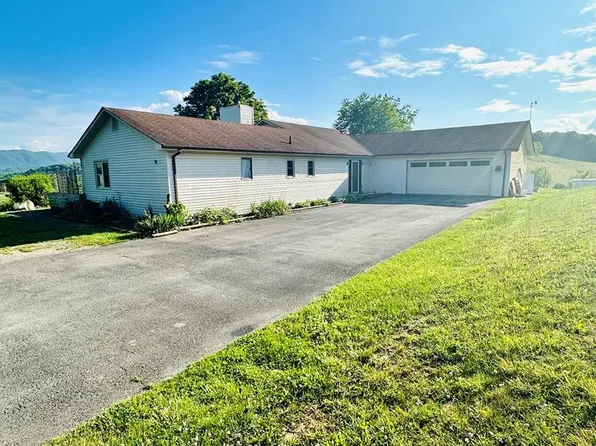 344 Duncan Ln, Chilhowie, VA 24319