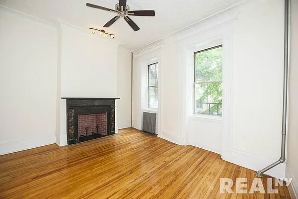 Rented by REAL New York | media 13