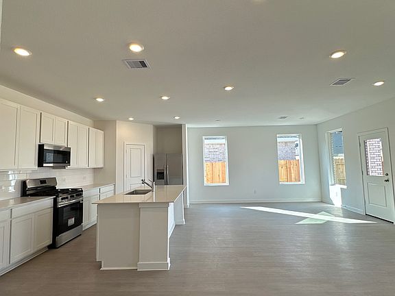 5th image of 3009 Waterwood Pass Dr