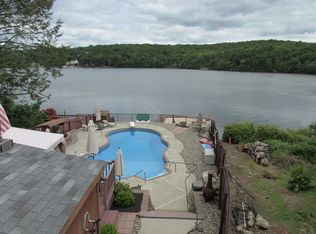 1930 Greenwood Lake Tpke, Hewitt, NJ 07421