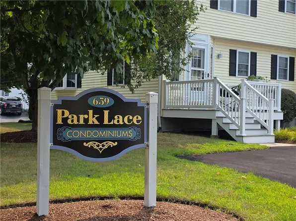 21 Hyde Ave #21, Pawtucket, RI 02861