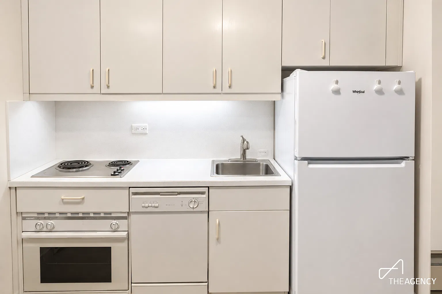 150 West 51st Street — Photo 3