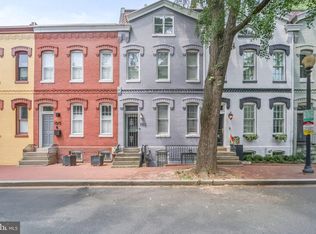 1513 Swann St NW, Washington, DC 20009