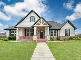 1009 Rennard St, Caddo Mills, TX 75135