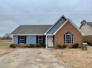 2901 Churchwell Dr, Horn Lake, MS 38637