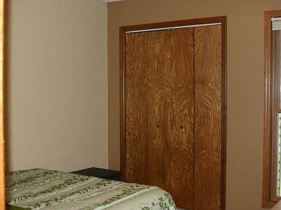4th image of 2713 Center Lake Dr